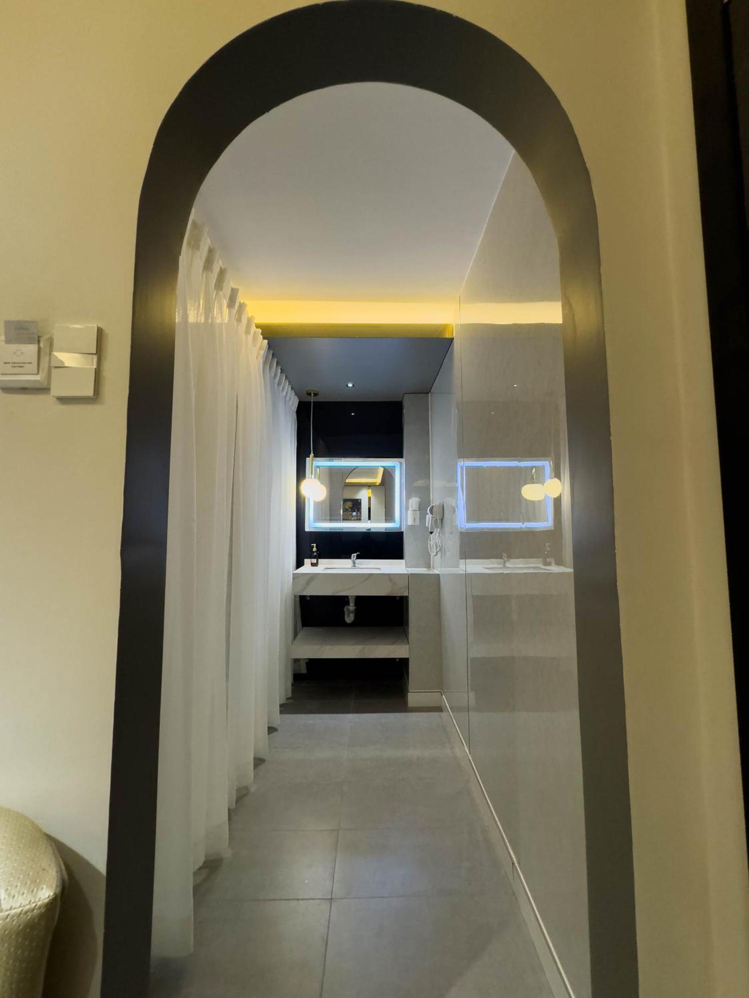 M&H Hotel Cidade de Ho Chi Minh Exterior foto