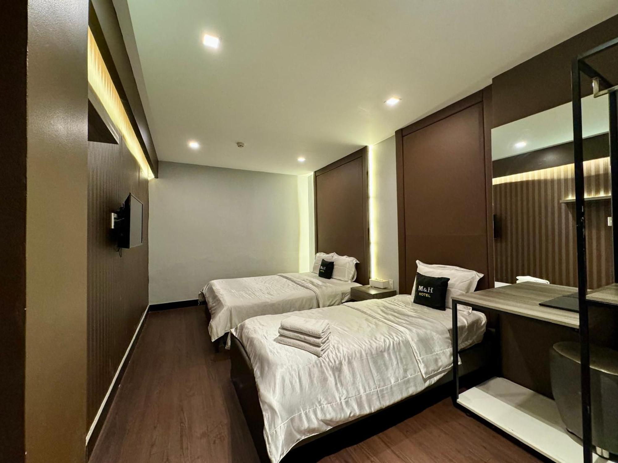 M&H Hotel Cidade de Ho Chi Minh Exterior foto